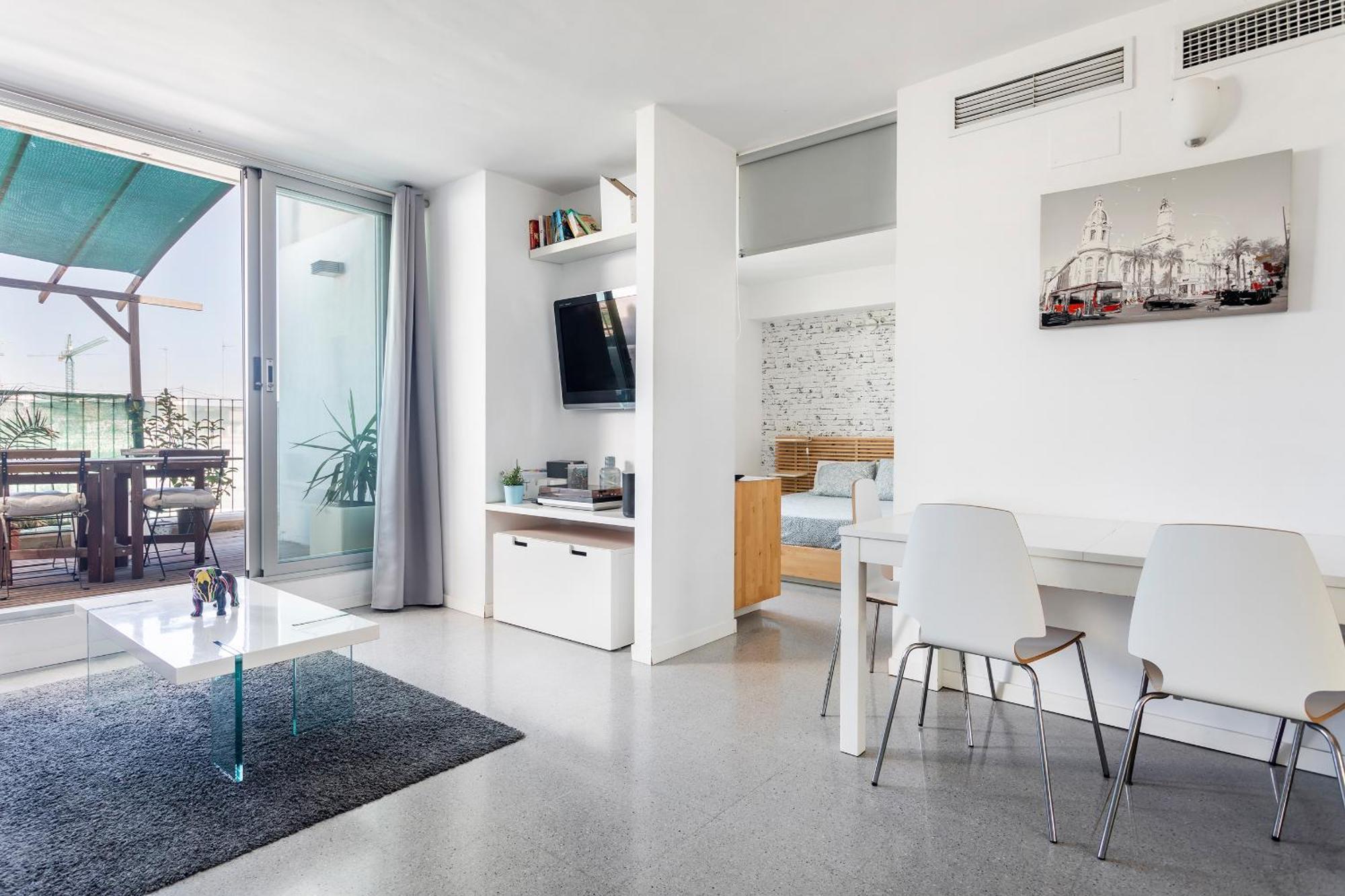 Pintor, Lovely Phenthouse With Amazing Terrace Appartement Valence