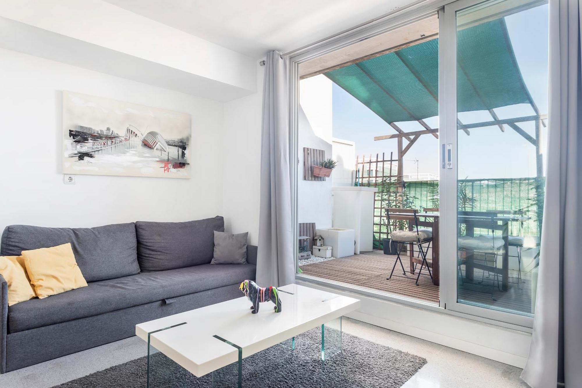 Pintor, Lovely Phenthouse With Amazing Terrace * Valence