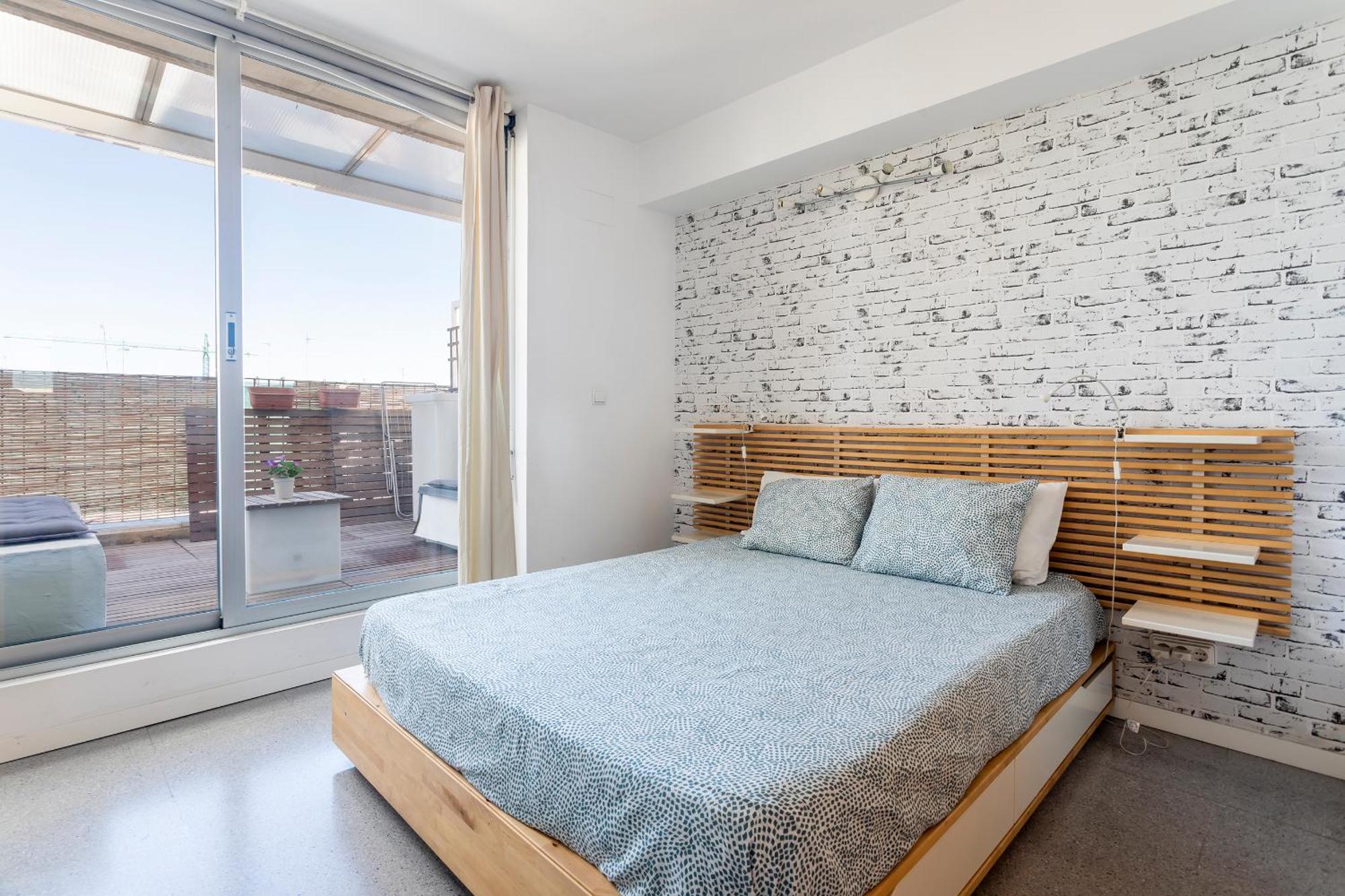 Pintor, Lovely Phenthouse With Amazing Terrace * Valence