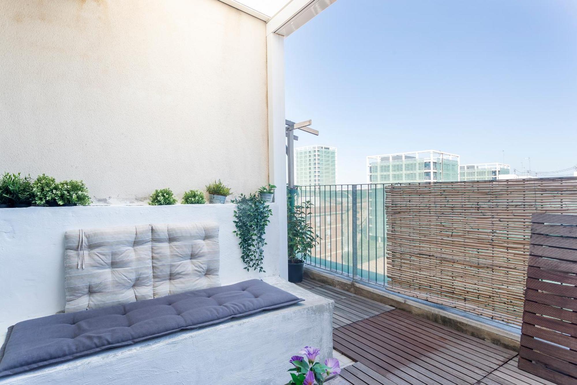Pintor, Lovely Phenthouse With Amazing Terrace Valence